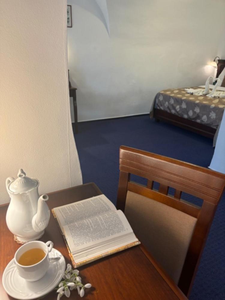 Hotel Joseph 1699 Třebíč Buitenkant foto